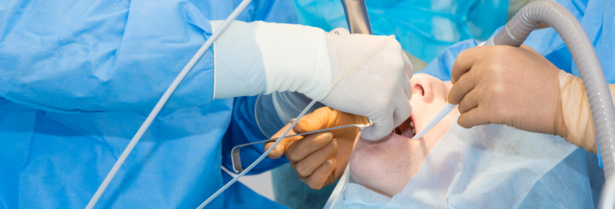 Santé dentaire et implantologie